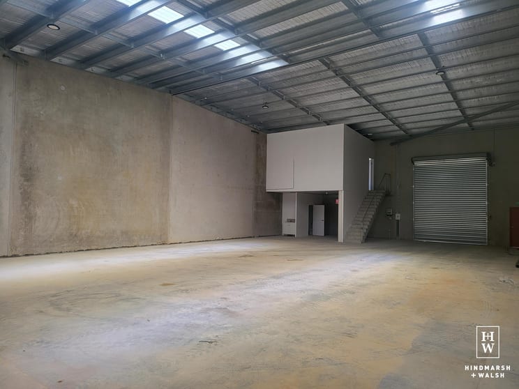 Click to view all images Unit 44/17 Old Dairy Close Moss Vale NSW 2577 - Image 2
