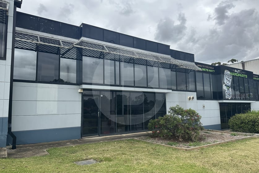 Click to view all images 2/11 BOWMANS ROAD Kings Park NSW 2148 - Image 1