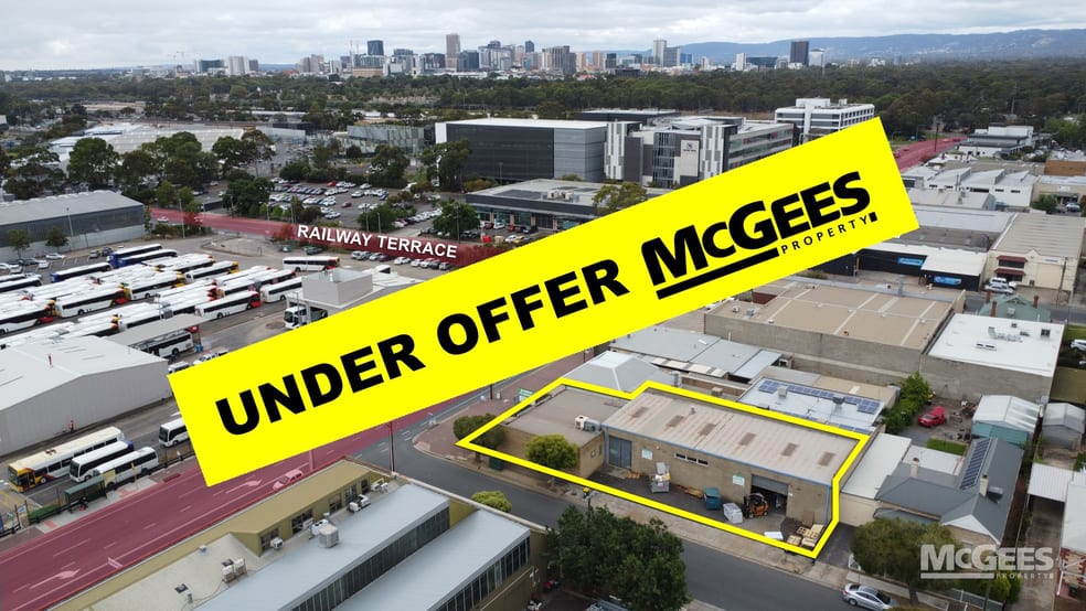 Click to view all images 58 Richmond Road Keswick SA 5035 - Image 1