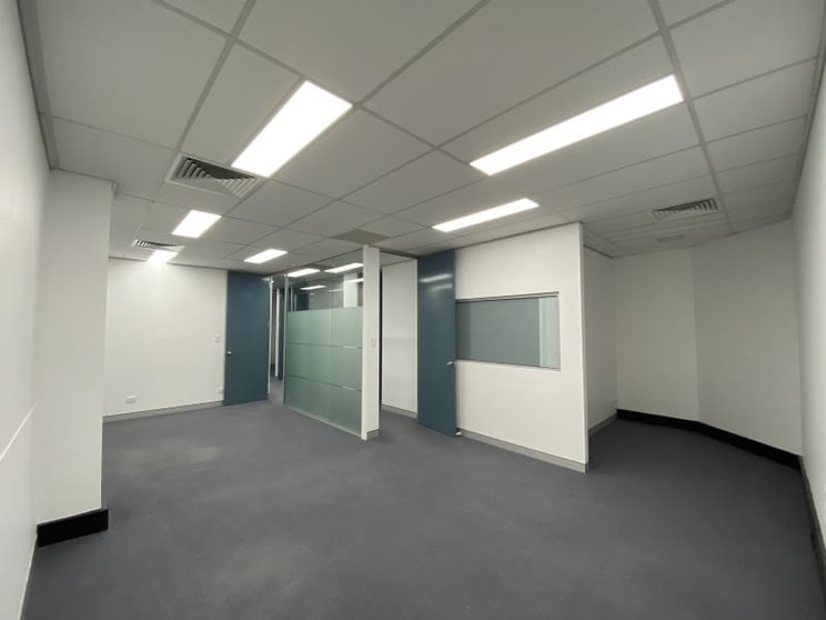 Level 1 Suite 5/402 Chapel Rd Bankstown NSW 2200 - Image 2