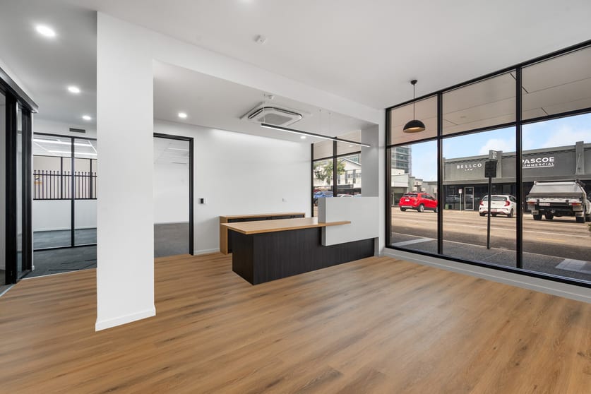 Click to view all images 271 - 279 Sturt Street Townsville City QLD 4810 - Image 2