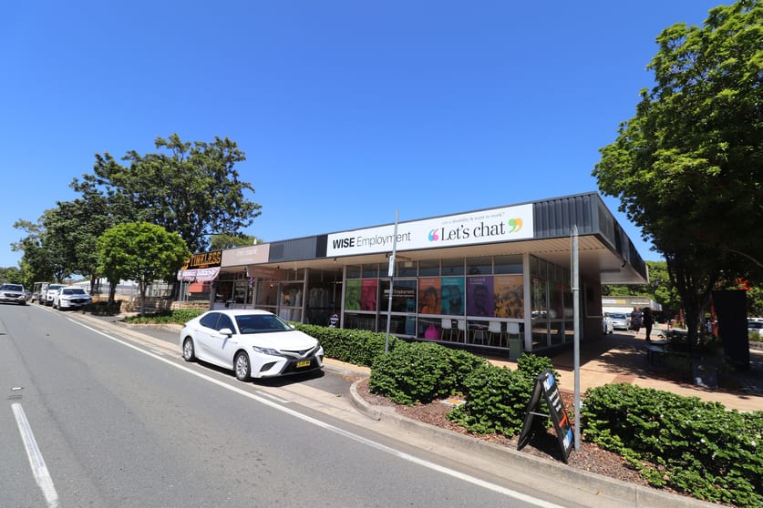 Click to view all images Price Street Nerang QLD 4211 - Image 2