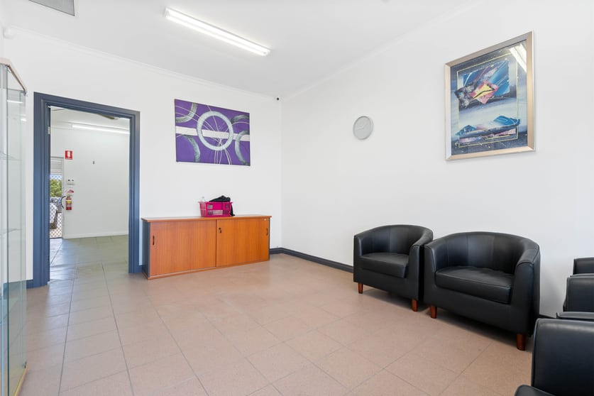 Click to view all images 5/406 North East Road Windsor Gardens SA 5087 - Image 3