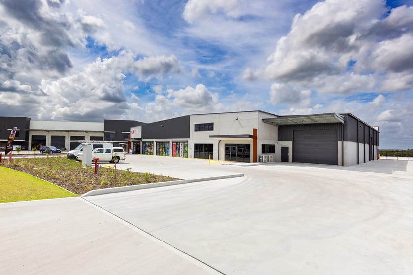 Click to view all images 52 Riverside Drive Mayfield NSW 2304 - Image 1