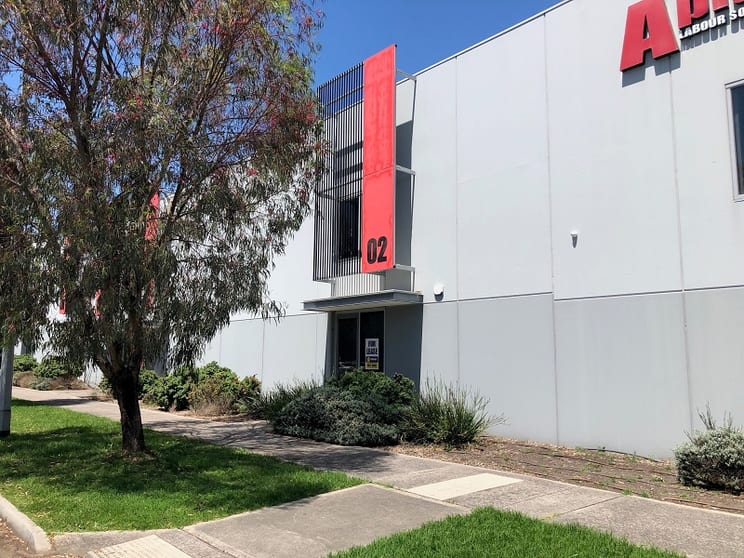 Click to view all images 2/82 Gateway Boulevard Epping VIC 3076 - Image 1