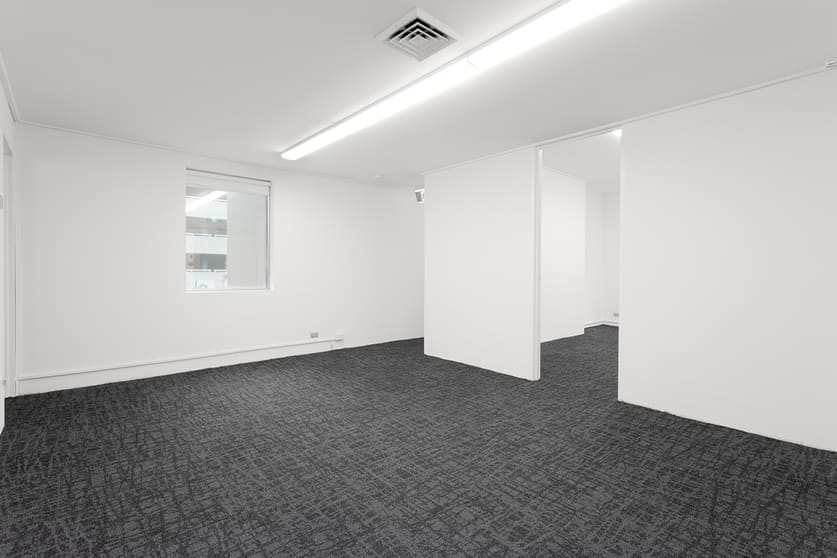 Click to view all images 31/ 209 Toorak Road South Yarra VIC 3141 - Image 2