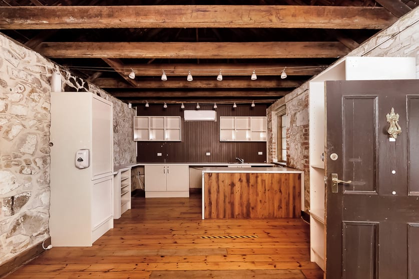 Click to view all images 5 Mount Barker Road Hahndorf SA 5245 - Image 3