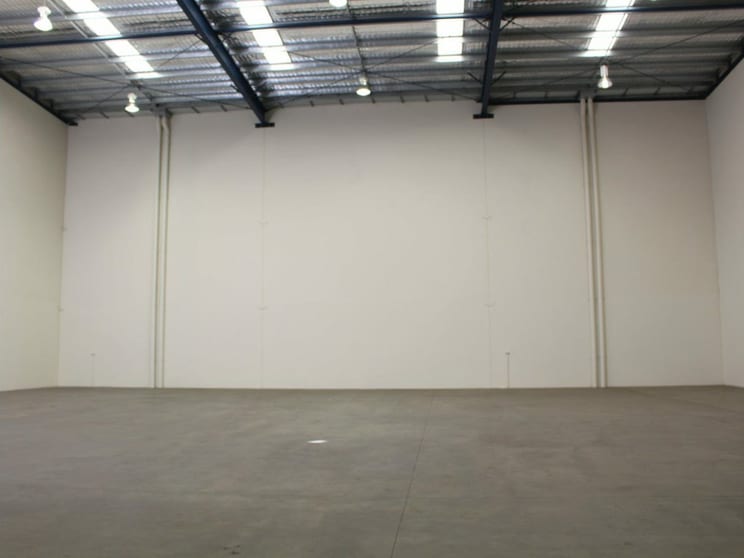 Click to view all images 2/14 George Young Street Auburn NSW 2144 - Image 2