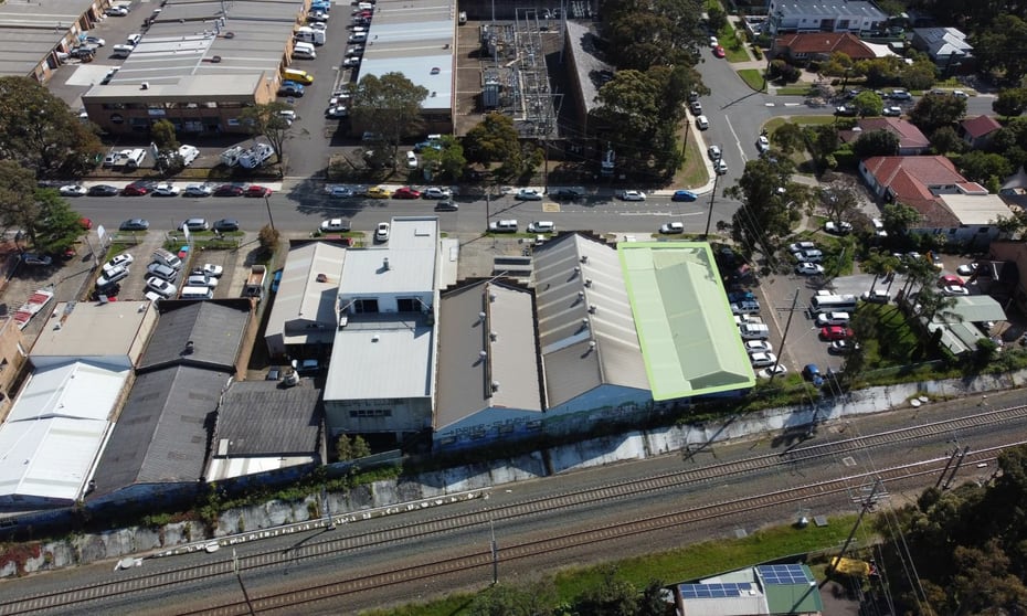 Click to view all images 2 Flora Street Kirrawee NSW 2232 - Image 2