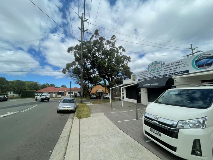 Click to view all images 2 Flora Street Kirrawee NSW 2232 - Image 3