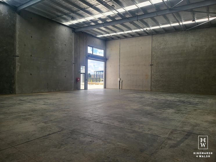 Click to view all images 4/19 Redfields Road Moss Vale NSW 2577 - Image 3