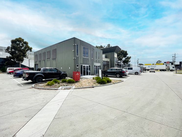 Click to view all images 25/87-91 Hallam South Road Hallam VIC 3803 - Image 2
