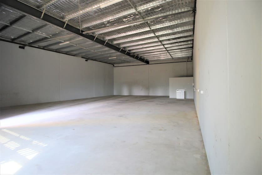 Click to view all images 1/47 Ball Street Drayton QLD 4350 - Image 2