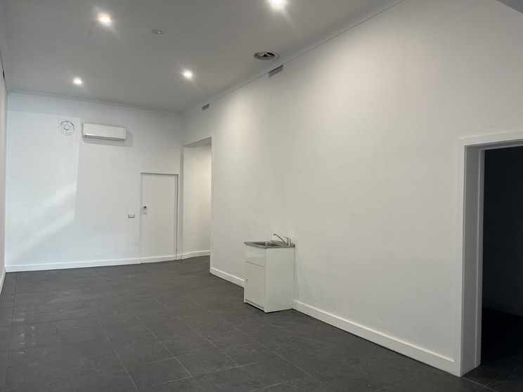 Click to view all images 9 Morrison Street Wodonga VIC 3690 - Image 3