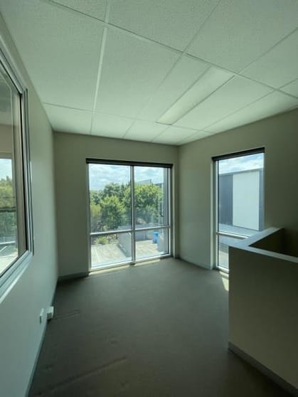 Click to view all images 9/5 Enterprise Drive Rowville VIC 3178 - Image 3
