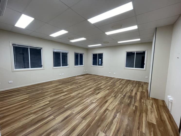 Click to view all images 5/30-36 Dickson Road Morayfield QLD 4506 - Image 3