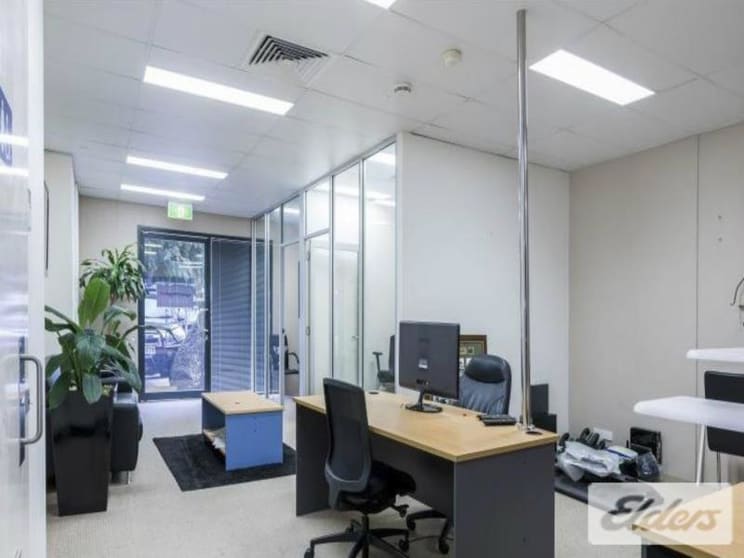 Click to view all images Ground/27/76 Doggett Street Newstead QLD 4006 - Image 3