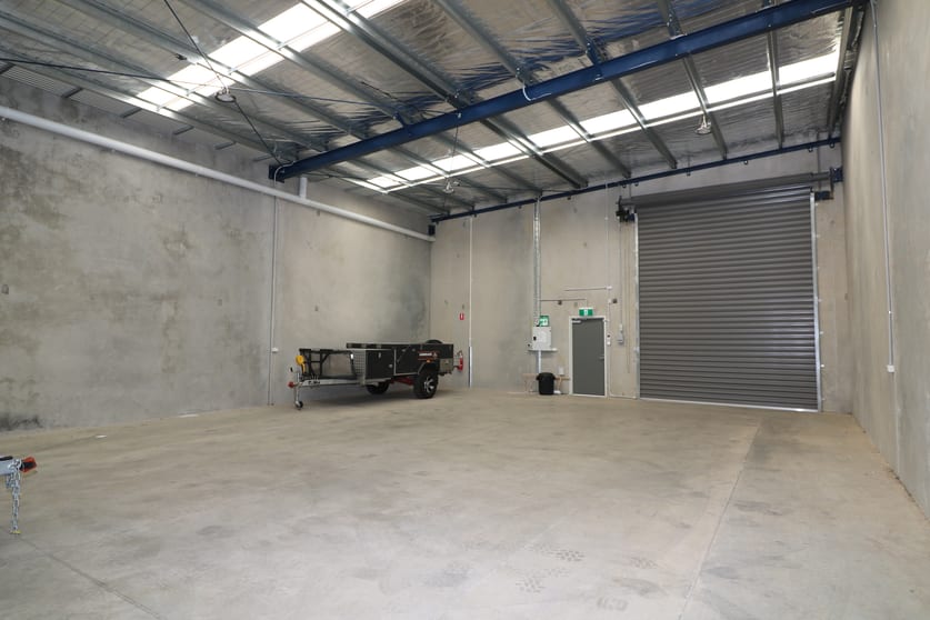 Click to view all images 3/85 Mornington Street North Geelong VIC 3215 - Image 2