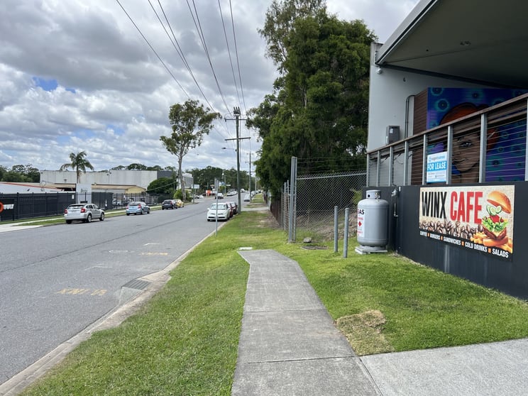 Click to view all images 4/95 Ingleston Road Wakerley QLD 4154 - Image 2
