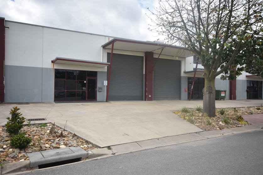 Click to view all images 1/9 Premier Close Wodonga VIC 3690 - Image 3