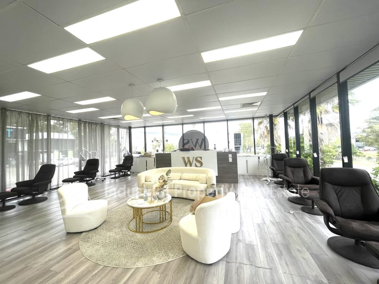 Click to view all images Wetherill Park NSW 2164 - Image 2