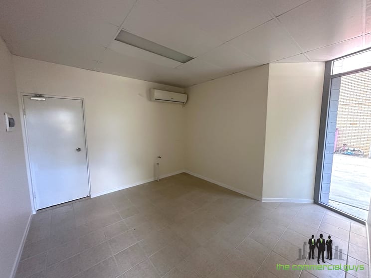 Click to view all images 11/249 Oxley Ave Margate QLD 4019 - Image 2