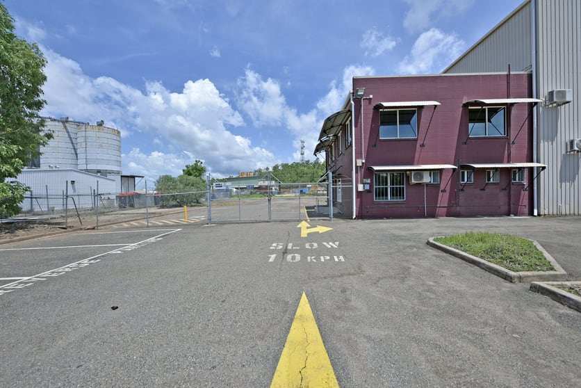 Click to view all images 35 Lilwall Road East Arm NT 0822 - Image 2