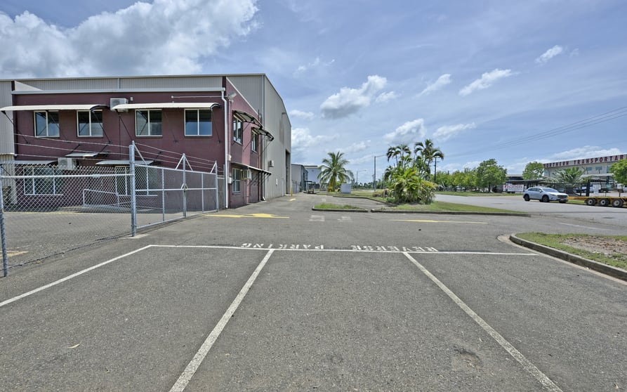 Click to view all images 35 Lilwall Road East Arm NT 0822 - Image 3