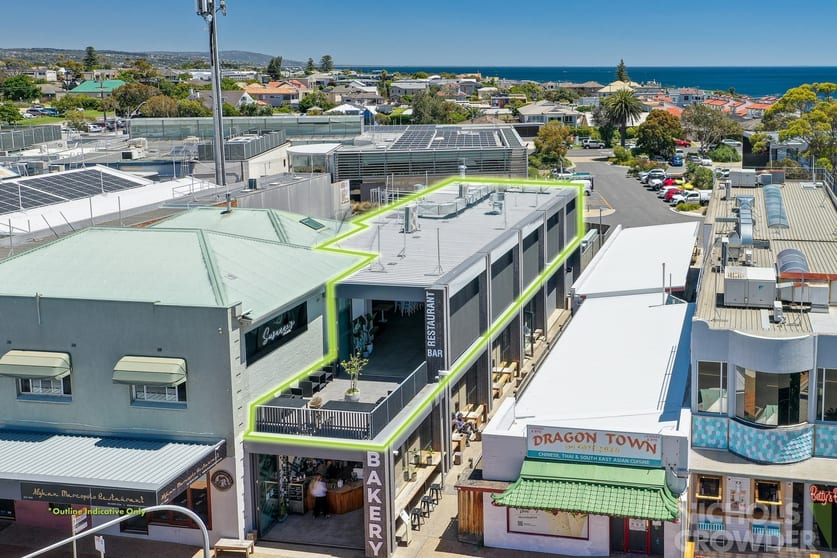Click to view all images 9A Main Street Mornington VIC 3931 - Image 1