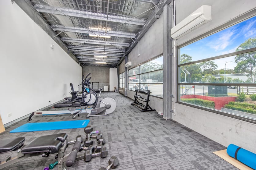 Click to view all images 115 Stenhouse Drive Cameron Park NSW 2285 - Image 3
