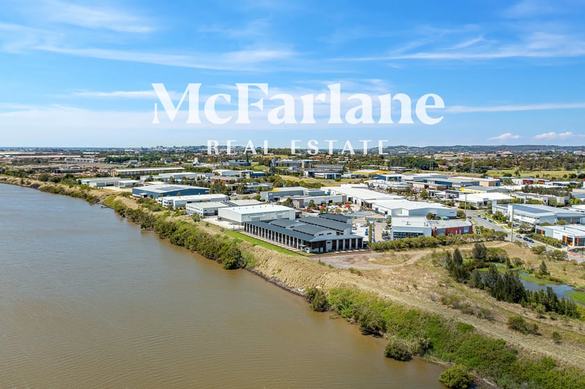 Click to view all images 8/8 Spit Island Close Mayfield West NSW 2304 - Image 3