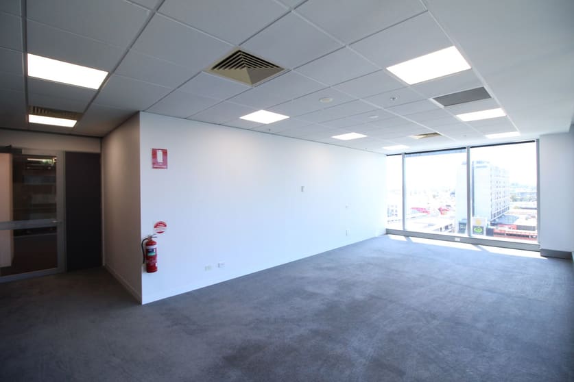 Click to view all images 1208/401 Docklands Drive Docklands VIC 3008 - Image 3