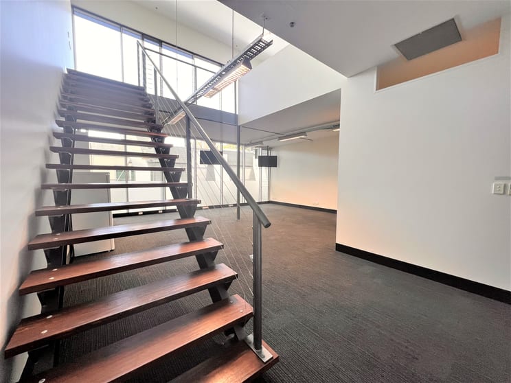 Click to view all images 211/117 Old Pittwater Road Brookvale NSW 2100 - Image 3