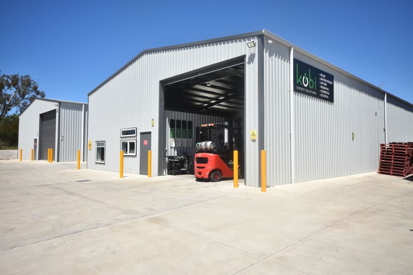 Click to view all images 2a/10 Stead Street Wodonga VIC 3690 - Image 3