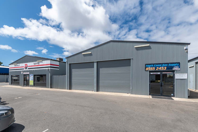Click to view all images 13-15 Governor Street Goolwa SA 5214 - Image 3