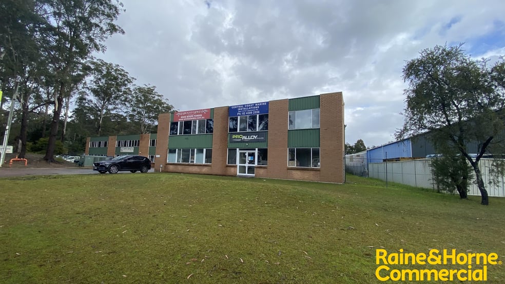 Click to view all images 3/8 Catamaran Road Fountaindale NSW 2258 - Image 2