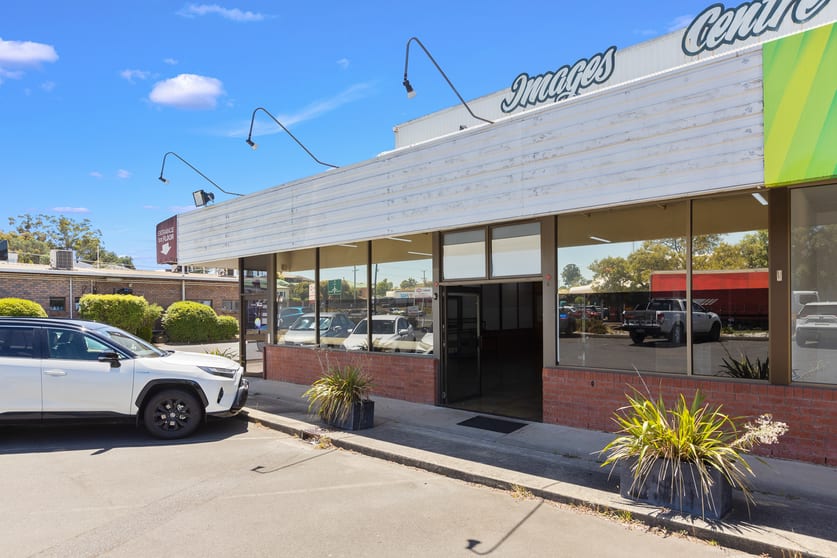 Click to view all images Shop 2/2 Trotters Lane Prospect TAS 7250 - Image 1