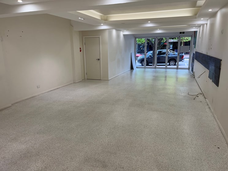 Click to view all images 150 Oak Road Kirrawee NSW 2232 - Image 3