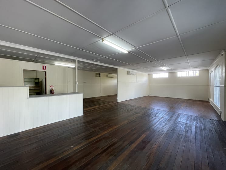 Click to view all images 1/265 Blaker Road Keperra QLD 4054 - Image 3