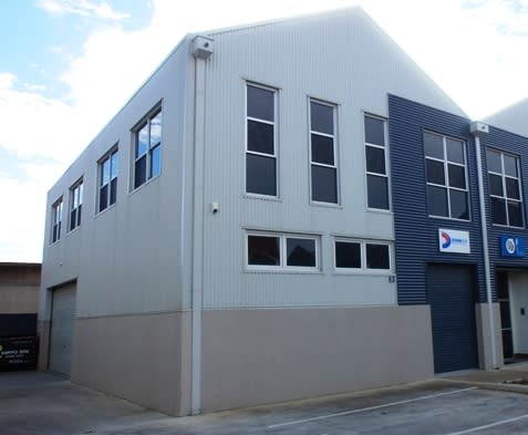 Click to view all images 11 Brock Street Port Adelaide SA 5015 - Image 1