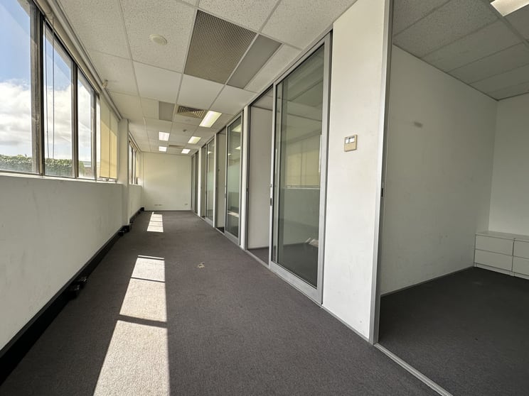 Click to view all images Suite 8/110 Botany Road Alexandria NSW 2015 - Image 3