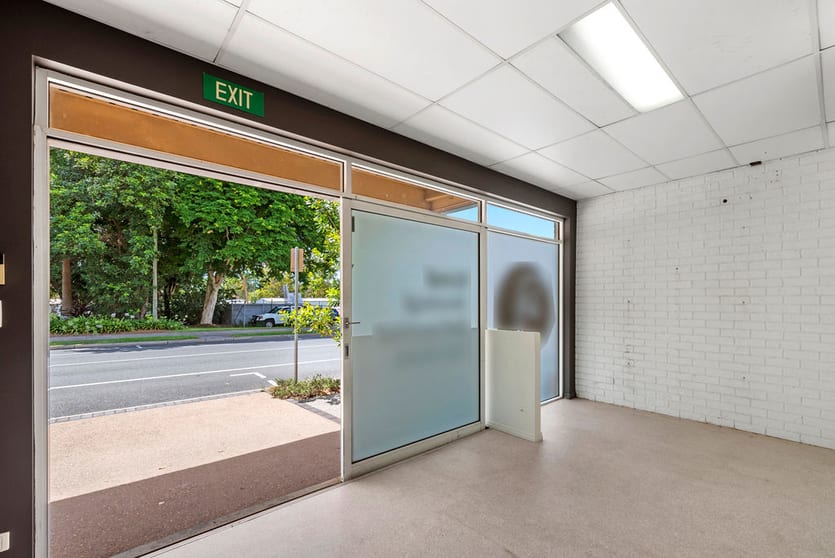 Click to view all images 1b/28 Simpson Street Beerwah QLD 4519 - Image 3