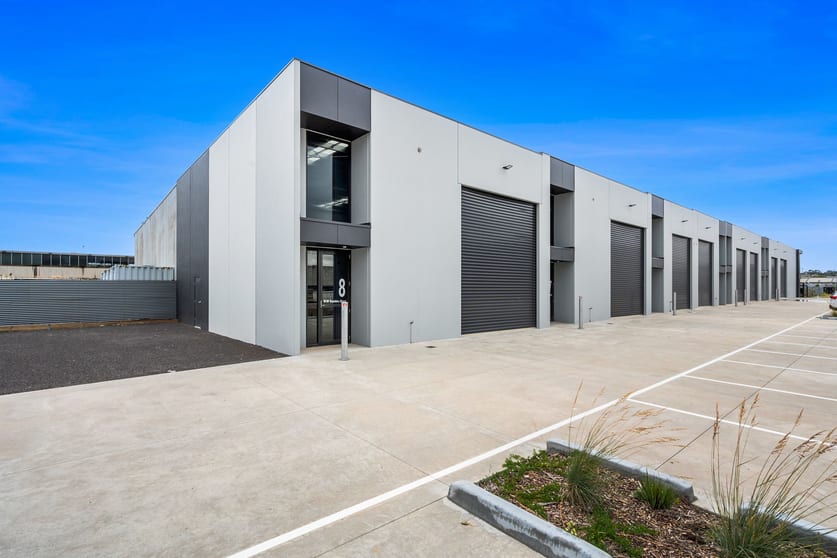 Click to view all images 8/24-26 Saunders Street North Geelong VIC 3215 - Image 1