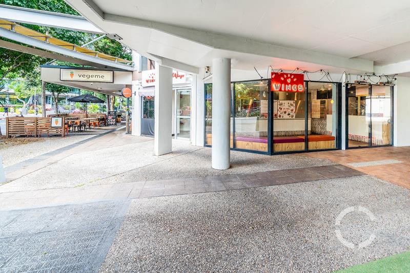 Click to view all images 8/220 Melbourne Street South Brisbane QLD 4101 - Image 1