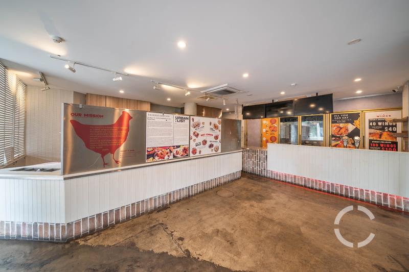 Click to view all images 8/220 Melbourne Street South Brisbane QLD 4101 - Image 3