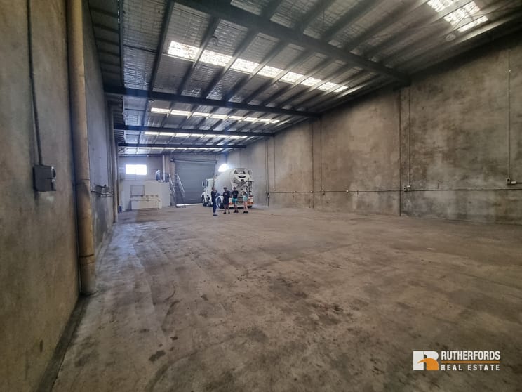 Click to view all images 41A Adrian Street Campbellfield VIC 3061 - Image 3