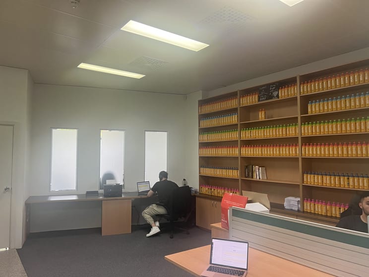 Click to view all images Hurstville NSW 2220 - Image 2