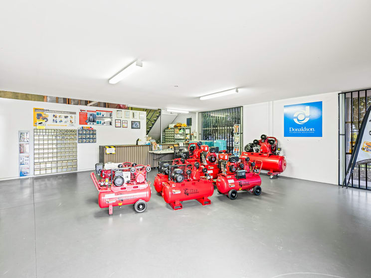 Click to view all images 1/78-80 Eastern Road Browns Plains QLD 4118 - Image 2