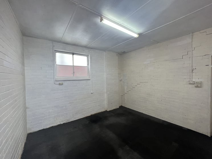 Click to view all images 3/34 Stafford Street Huntingdale VIC 3166 - Image 2