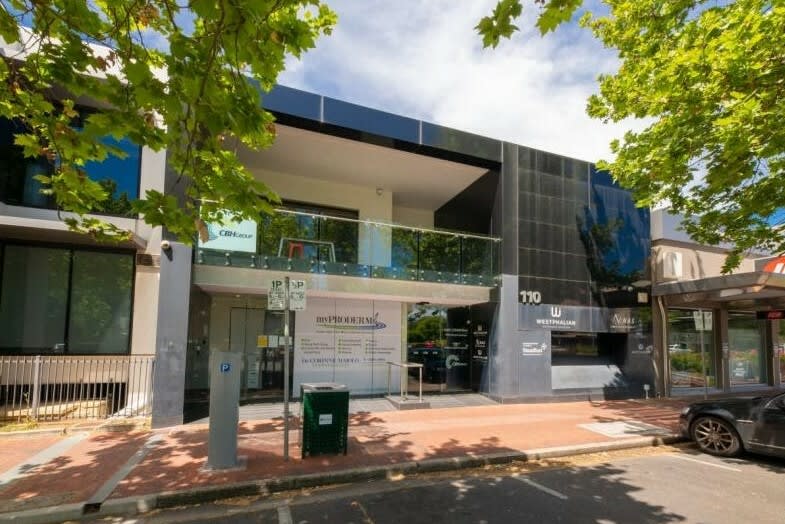 Click to view all images 4/110 Hutt Street Adelaide SA 5000 - Image 1